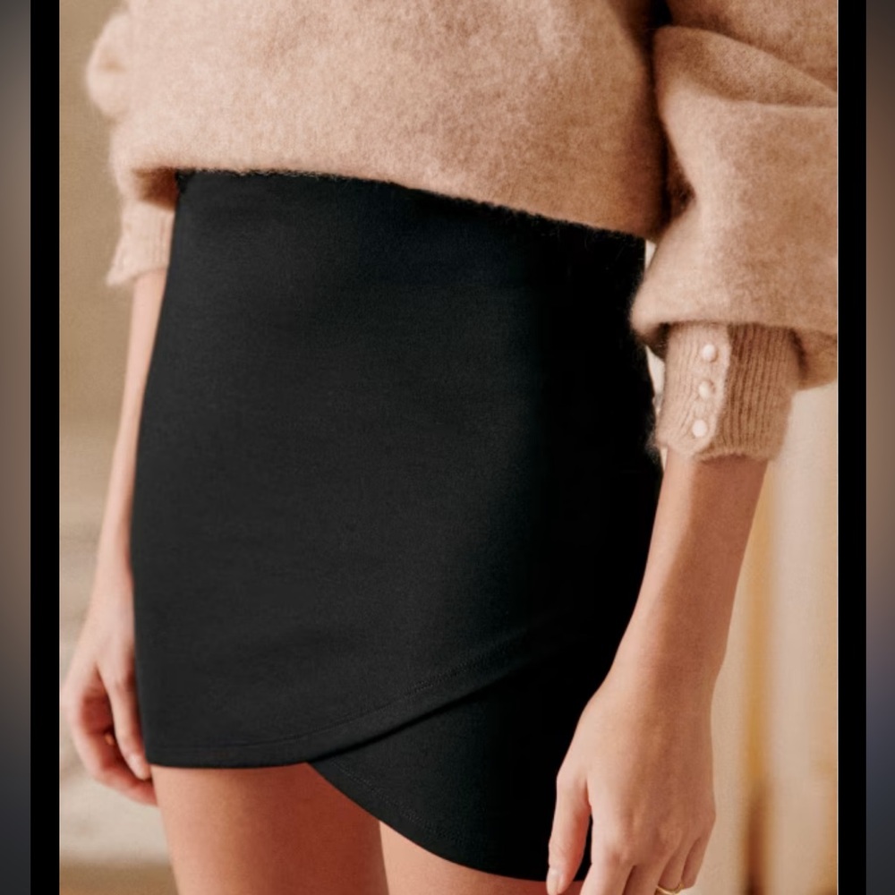 Sézane Calvi Skirt NWOT